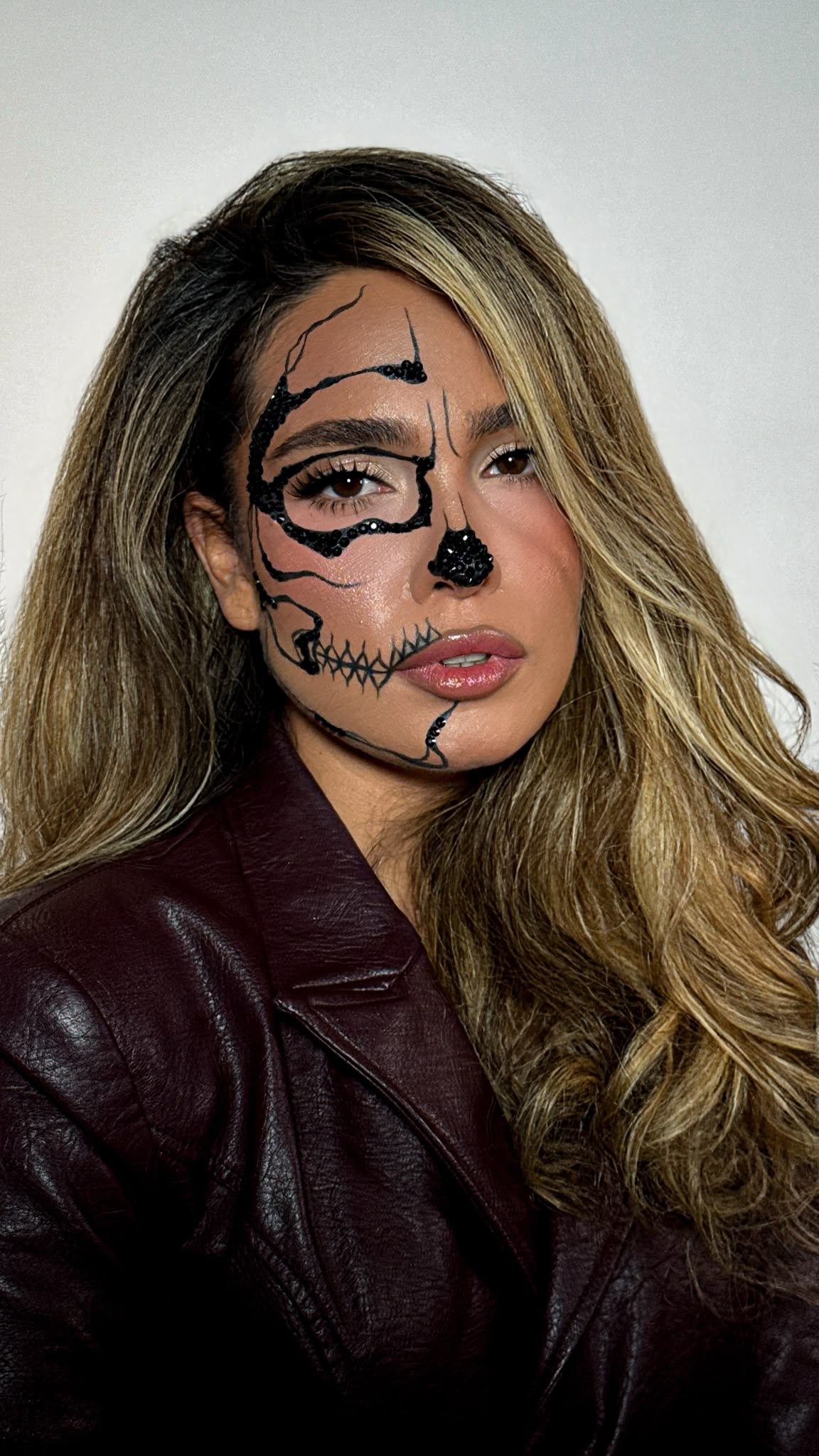 Machiaj artistic de Halloween, craniu